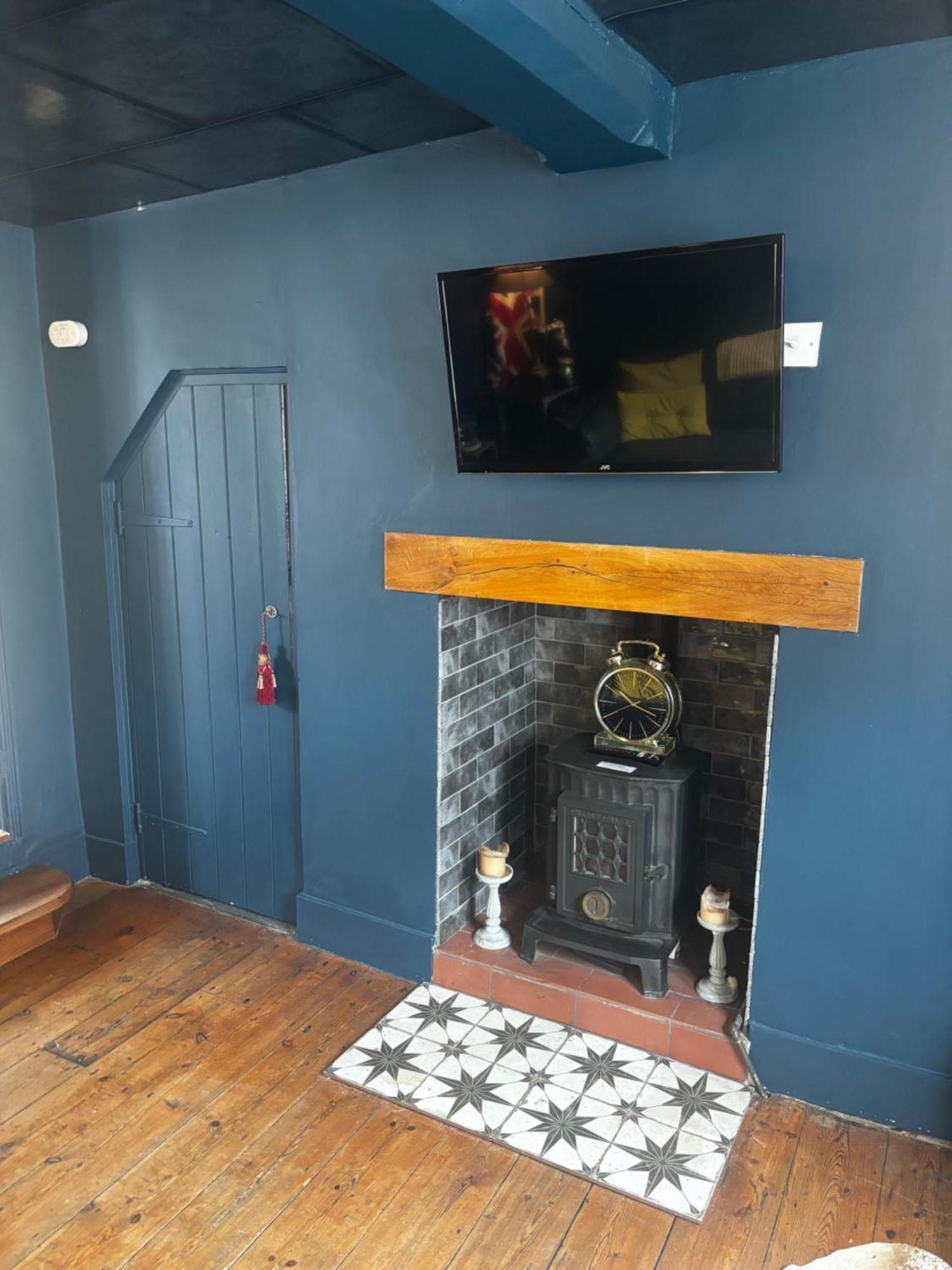 Sweet & Cosy 10 Bridewell Cottage With Parking Available Upon Request Bury St. Edmunds Екстер'єр фото