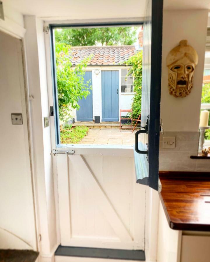 Sweet & Cosy 10 Bridewell Cottage With Parking Available Upon Request Bury St. Edmunds Екстер'єр фото