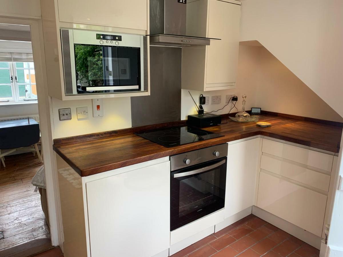 Sweet & Cosy 10 Bridewell Cottage With Parking Available Upon Request Bury St. Edmunds Екстер'єр фото